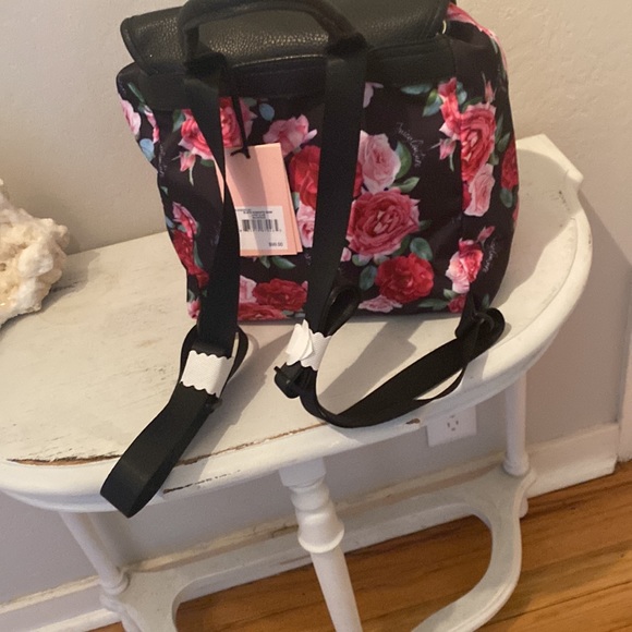 SOLD - Picture 2 of 4